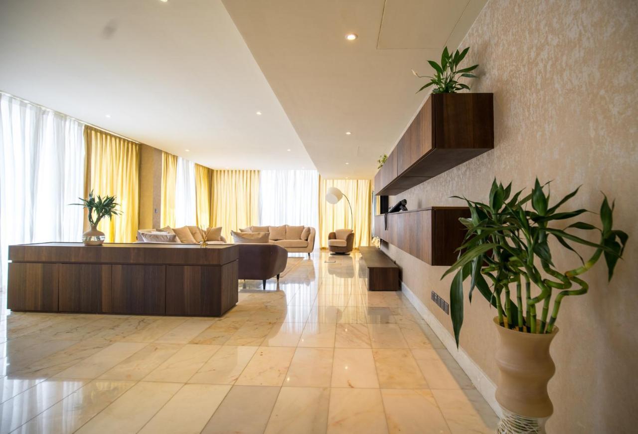 Bel Air Crest Hotell Accra Exteriör bild